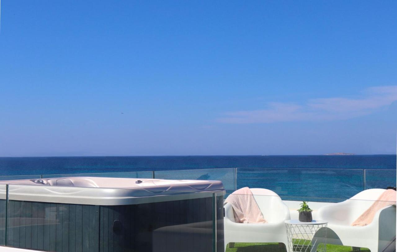 Beach Apartment Thalia With Hot Tub And Sea View Agios Prokopios  Exterior photo